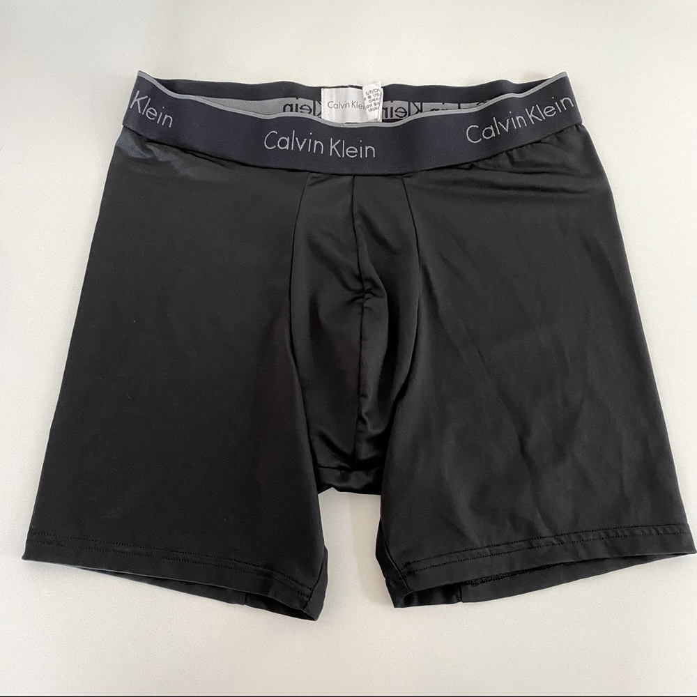 Calvin Klein Boxer Briefs in Black